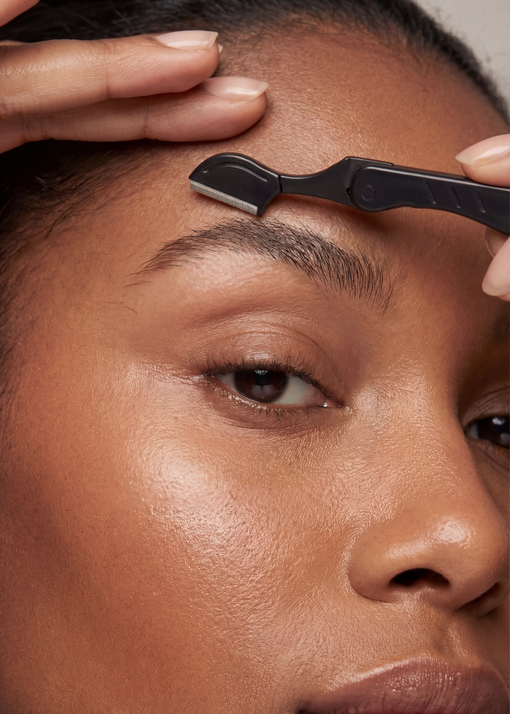 Eyebrow Shaving: Complete Guide (2026)