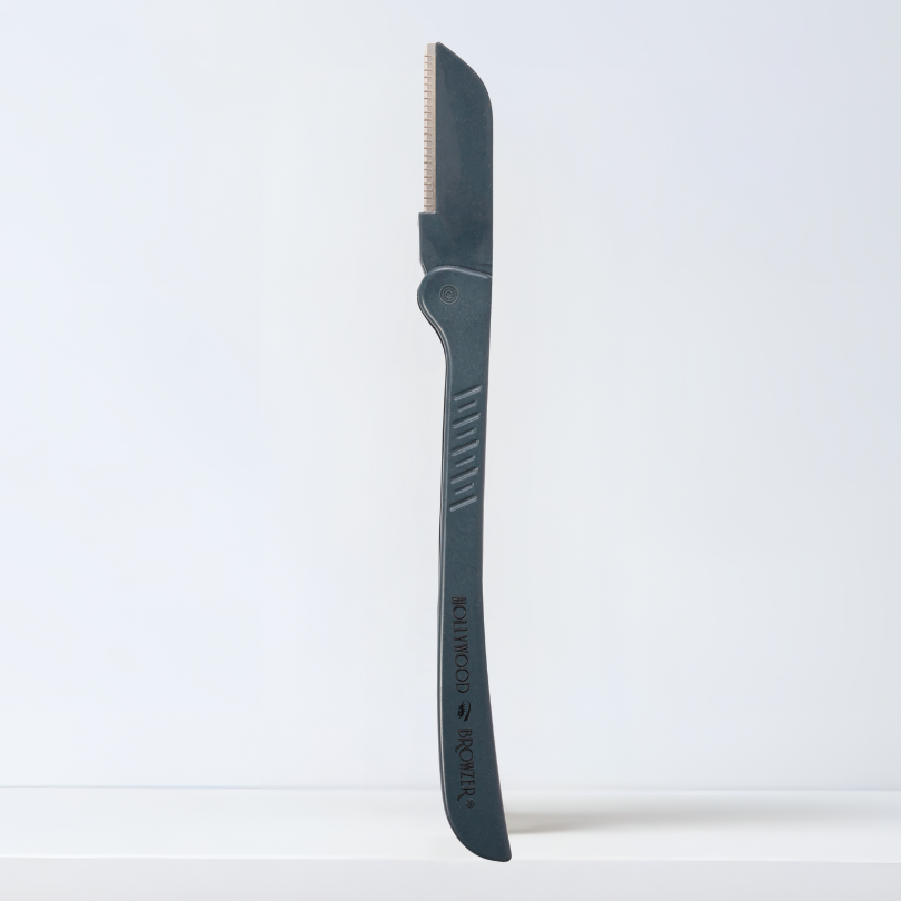 Men's Touch Up Razor - Hair Removal & Dermaplaning Tool